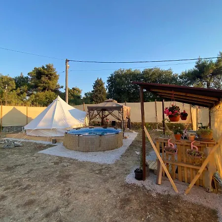 Camping Estera & Perla Zara