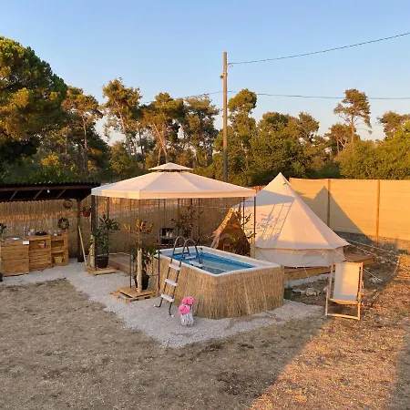 Glamping Camping Estera & Perla *