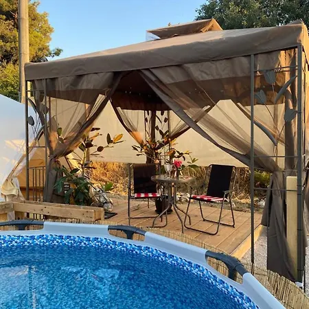 Camping Estera & Perla Glamping *